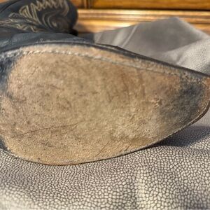 Lucchese Black Leather Detail. Vintage 1990’s. Size 9